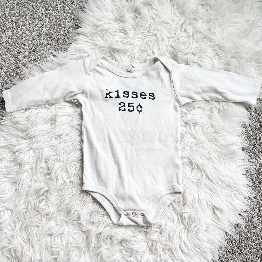 Tenth & Pine | Organic Cotton Kisses Type-print Onesie